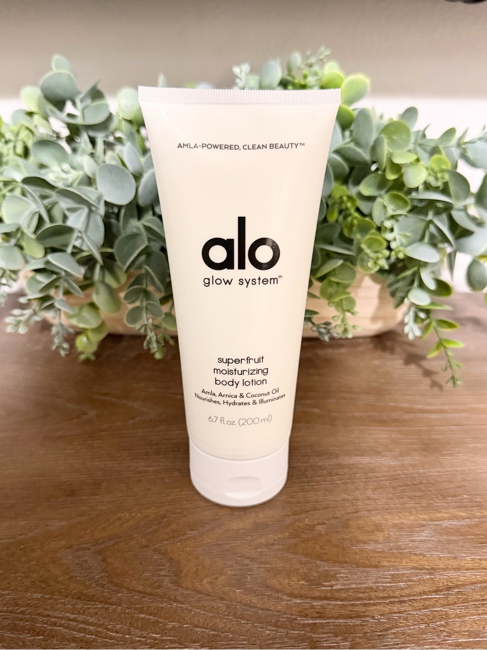 alo Glow System Superfruit Moisturizing Body Lotion - Cream